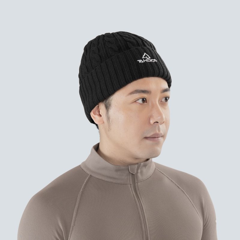 Wiyaka wool knitted warm beanie black - หมวก - ขนแกะ สีดำ