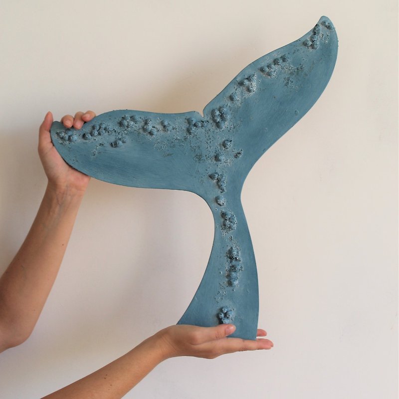 Blue Wooden whale tail - Whale wall art - Coastal gift idea - Wall Décor - Wood Blue