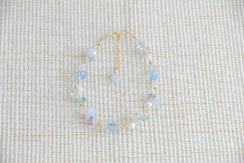Spring color nylon coat wire bracelet Blue floret 14kgf - Bracelets - Semi-Precious Stones Blue