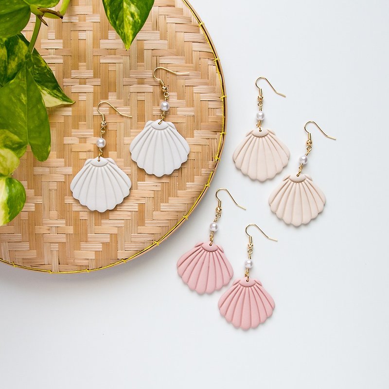 Scallop Pearl  Dangles Handmade Polymer Clay Earring Summer Earrings - Earrings & Clip-ons - Clay Pink