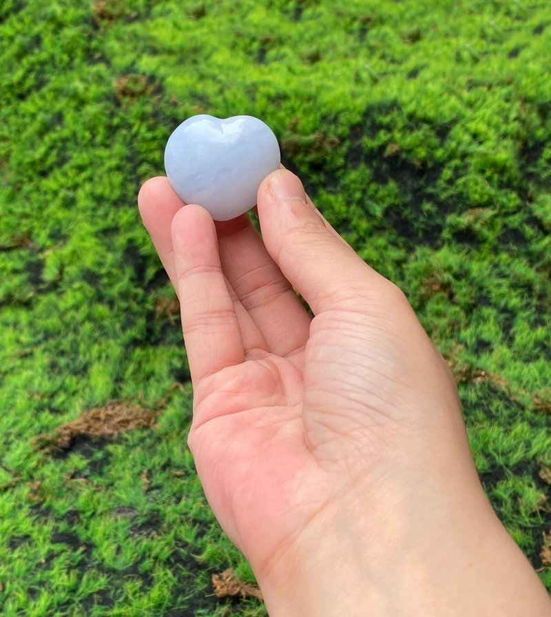 能量擺飾-天然可愛小清新天青石愛心 療癒 治癒 快速出貨 - 擺飾/家飾品 - 水晶 藍色