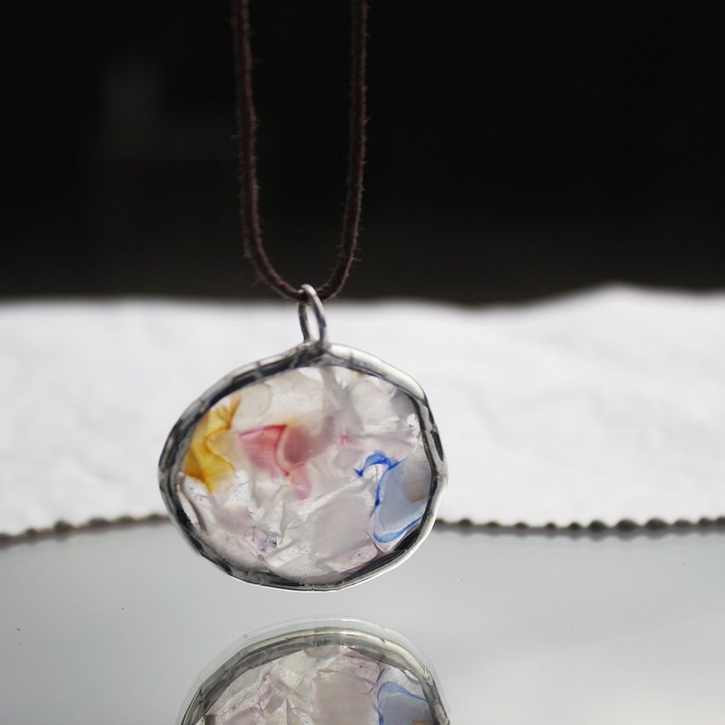 飄花玻璃項鍊 玻璃墜飾 飾品 民俗風 禮物 墜子 碎花 琉璃工藝 - 項鍊 - 玻璃 多色