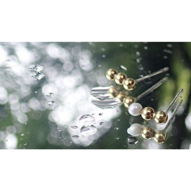 SUIU Brass Studs Earrings - 耳環/耳夾/耳骨夾 - 其他金屬 