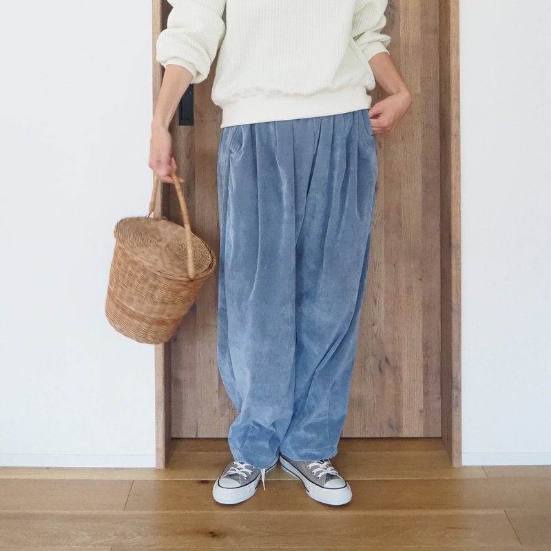 【Pre-order】Corduroy tuck pants / Blue Gray - 女長褲 - 棉．麻 藍色