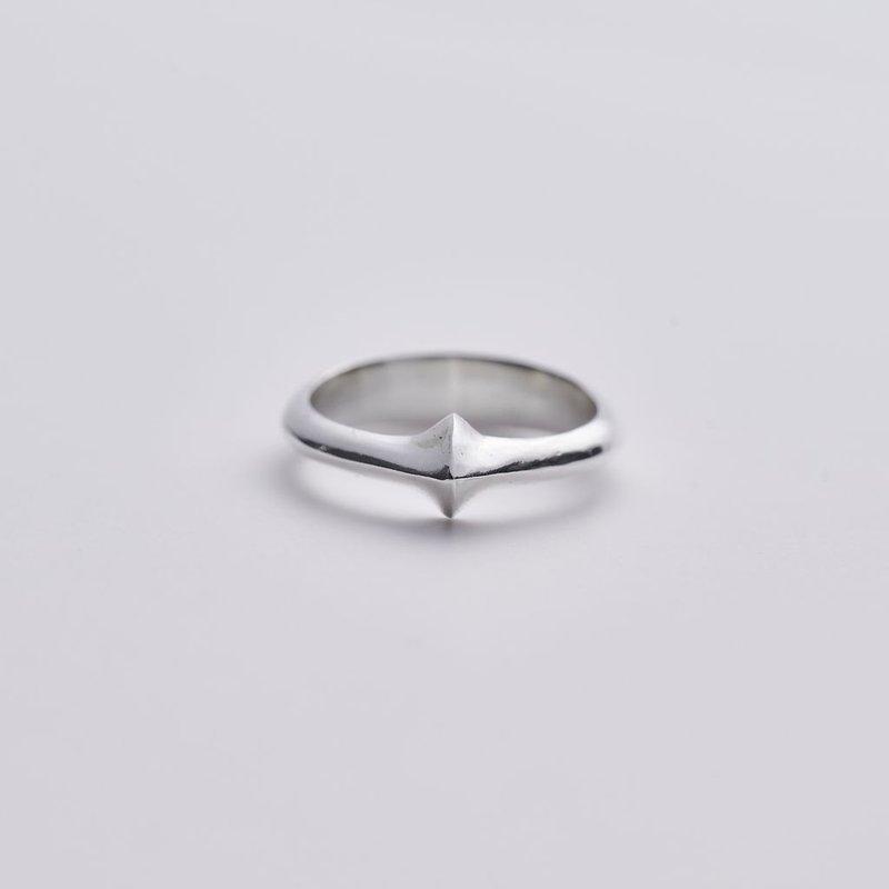 Quadstar Ring - แหวนทั่วไป - เงินแท้ 