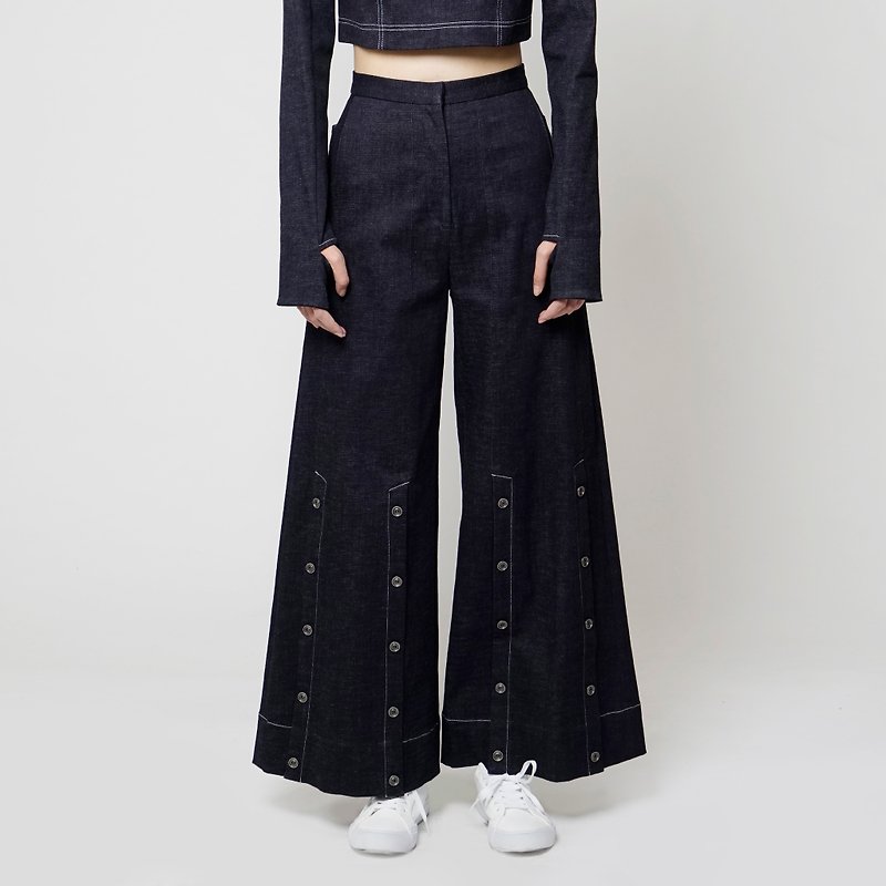 Black and white cut FW row shape super long wide jeans denim - กางเกงขายาว - ผ้าฝ้าย/ผ้าลินิน สีน้ำเงิน