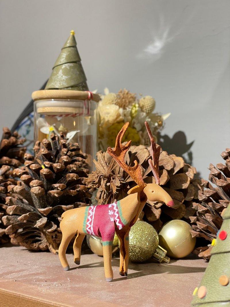 皮塑聖誕馴鹿擺飾吊飾 - 吊飾/掛飾 - 真皮 多色