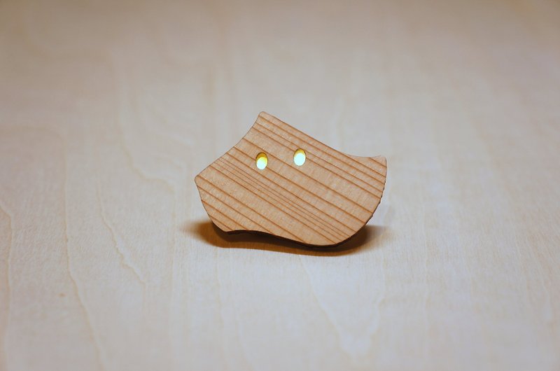 Ghost puzzle LED badge SUGI Kumamoto Oguni Sugi No.6 - เข็มกลัด - ไม้ สีนำ้ตาล