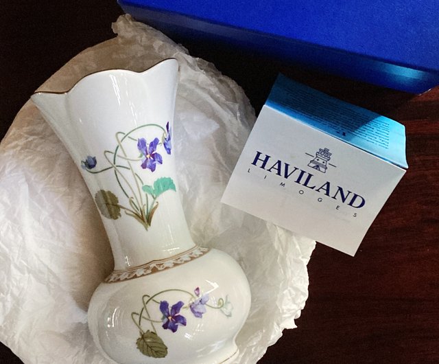 HAVILAND 皇后ユージェニーシリーズ 紫文様 金彩六弁花瓶
