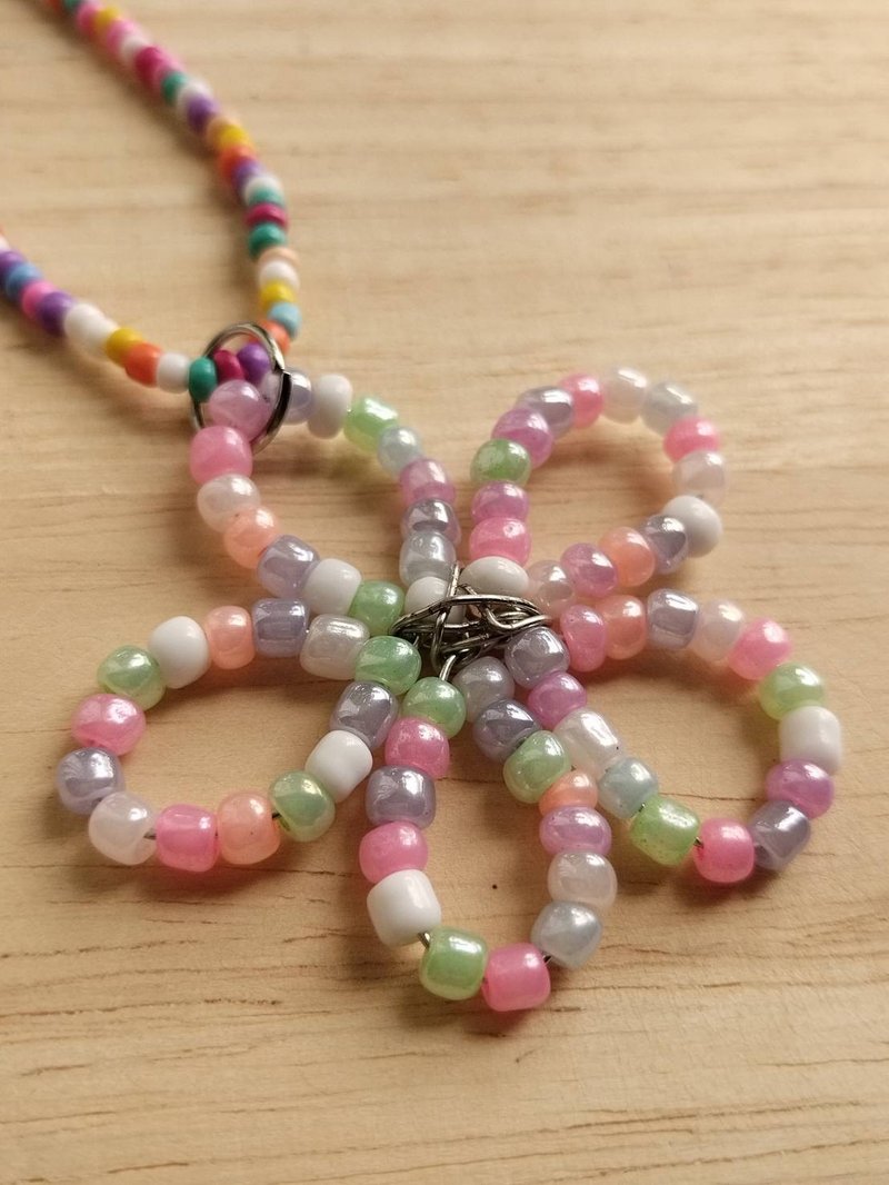 Floral Glass Beads Necklace Handmade (Pink Flower) - 耳環/耳夾/耳骨夾 - 玻璃 多色