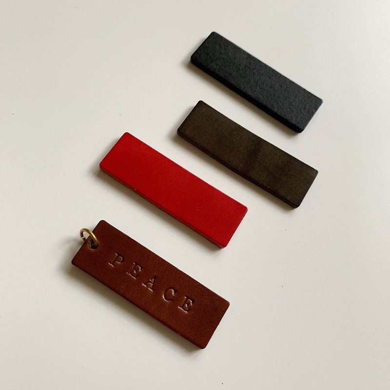 【Purchase area for additional skins. Textured Bronze leather key ring] Exclusive additional purchase. Custom lettering - Keychains - Genuine Leather 