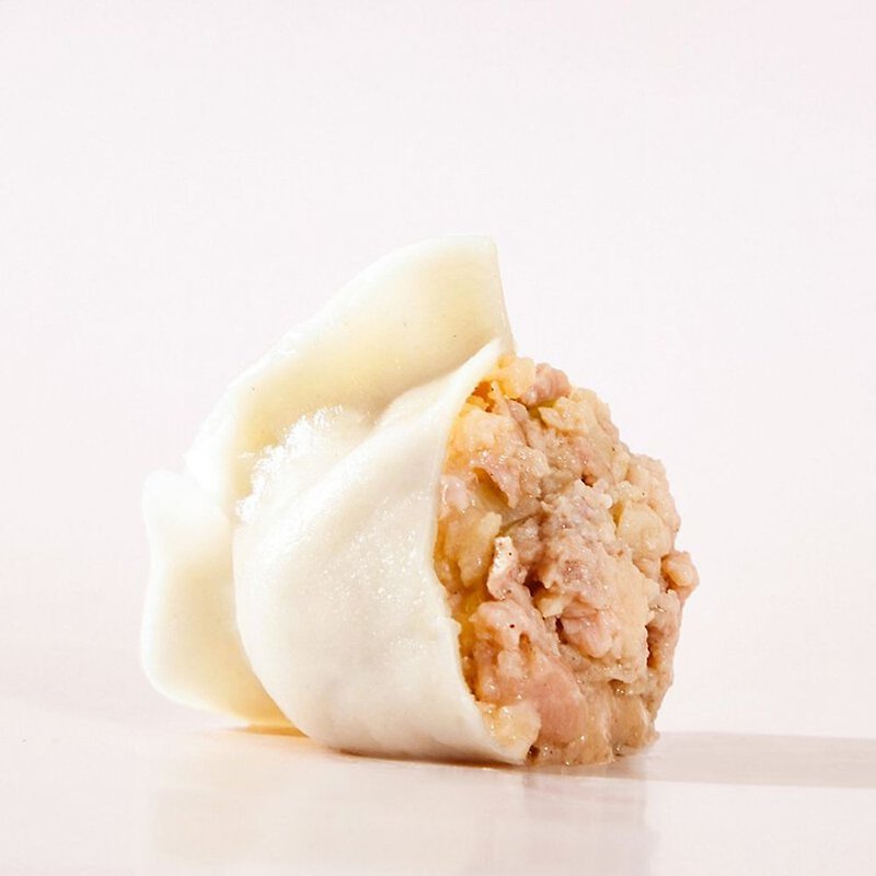 【Strictly Selected Chicken Thighs】Dumplings with cabbage and water chestnuts/ 30pcs
