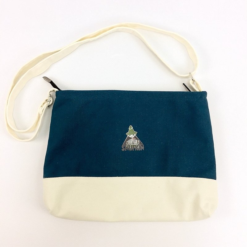 Moomin嚕嚕米授權-拼色肩背包(青) - 側背包/斜孭袋 - 棉．麻 綠色