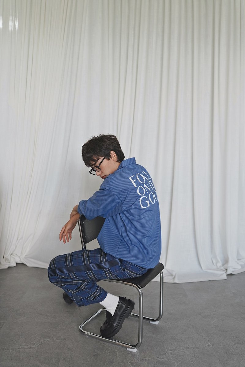 Stone As - Ling Sleeve Polo Shirt / 精神標語 長袖襯衫 - 男襯衫/休閒襯衫 - 棉．麻 藍色