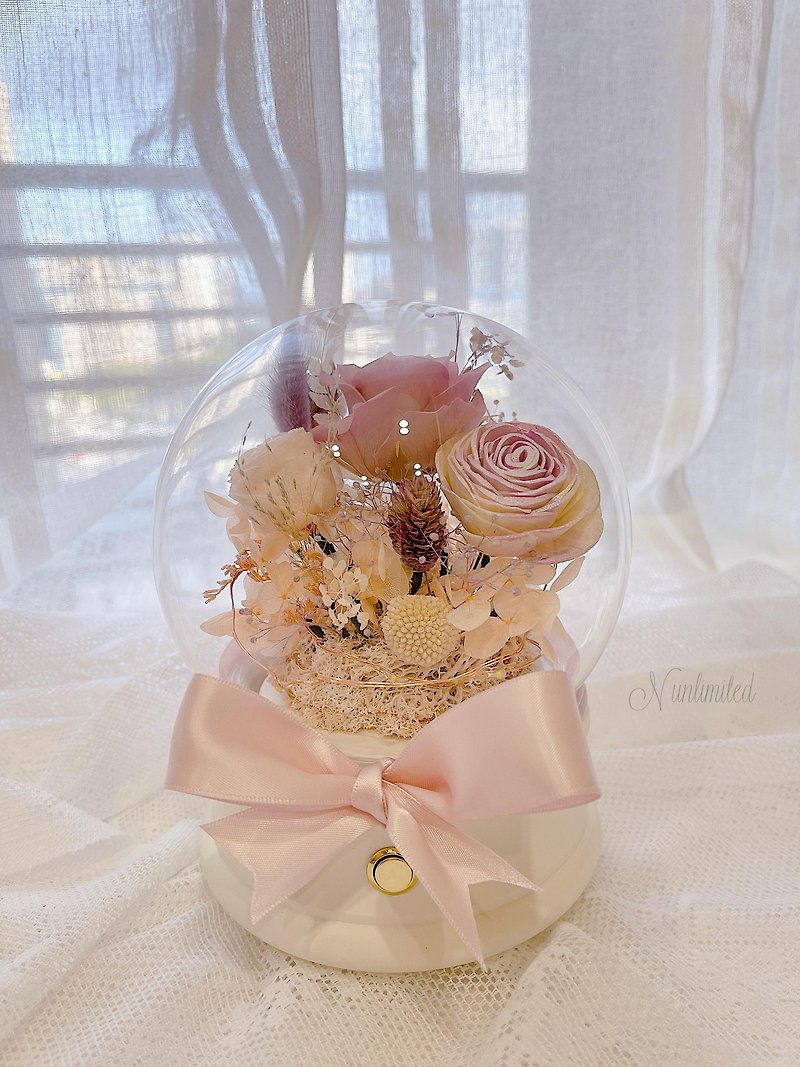 【Customized Goods/Exquisite Gifts/Christmas Gifts】Crystal Ball Glass Immortal Flower Bluetooth Speaker - Dried Flowers & Bouquets - Glass Multicolor