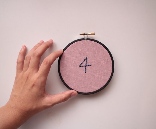 【専用】ハンドメイド　刺繍フレーム 6965a45ac367243495cb42d0c8c559