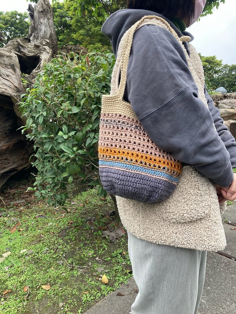 Hand-woven cotton shoulder bag with round bottom - Messenger Bags & Sling Bags - Cotton & Hemp Multicolor