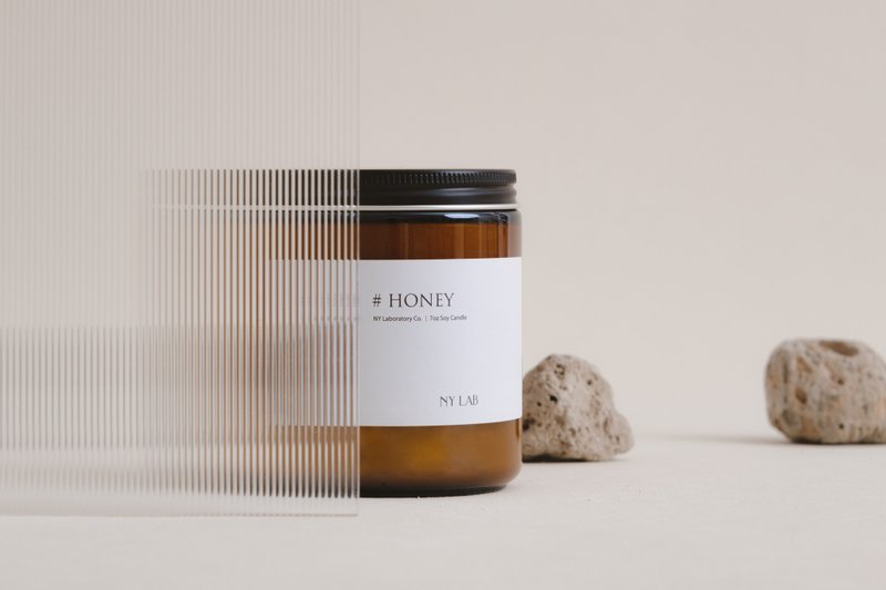 NY LAB 紐約實驗室 手工香氛蠟燭 Honey薄霧蜂蜜 7oz - 香氛蠟燭/燭台 - 其他材質 白色