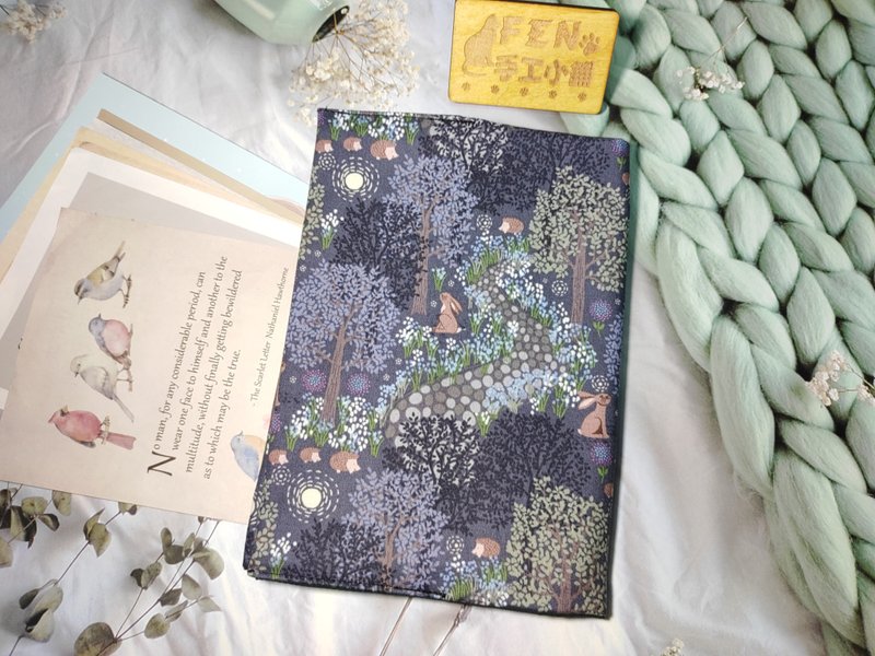 American Limited Cloth Series-American Thin Cotton Low Light Forest Rabbit Hedgehog Cloth Book Cover-Bushuyi - ปกหนังสือ - ผ้าฝ้าย/ผ้าลินิน 