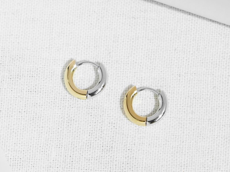 2-Tone Huggie Earrings | Gold - ต่างหู - สแตนเลส สีทอง