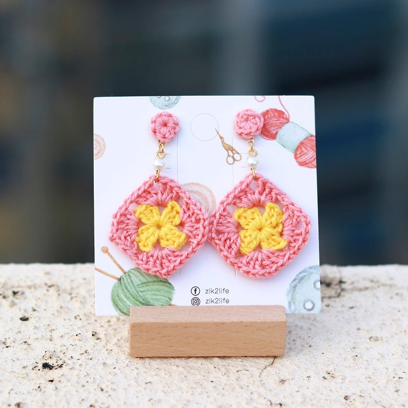 Lace checkered crochet earrings-rose pink yellow - ต่างหู - ผ้าฝ้าย/ผ้าลินิน หลากหลายสี