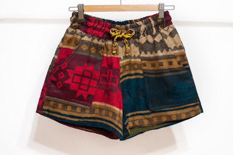 女性のエスニックスタイルのステッチウールショーツニットショーツ-モロッコスタイルのさまよう幾何学的なエスニックスタイルのトーテム - ショートパンツ レディース - ウール 多色