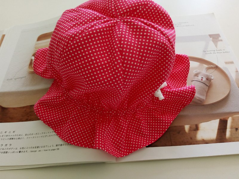 桃紅水玉彌月禮物 嬰兒帽 花形帽 - 圍兜/口水巾 - 棉．麻 粉紅色