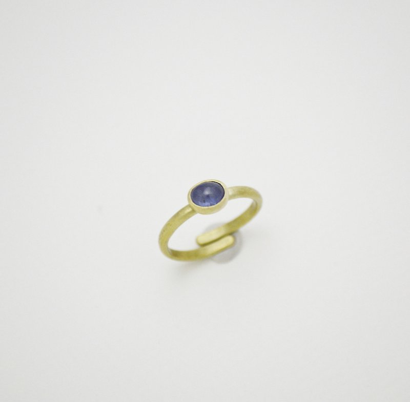 簡單小石系列-丹泉石‧黃銅戒指 - 戒指 - 銅/黃銅 紫色