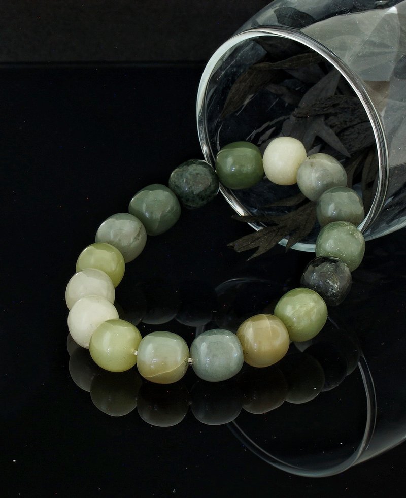 和田玉 12.2mm 手鍊 ( Nephrite Bracelet 12.2mm ) - 手鍊/手環 - 玉石 