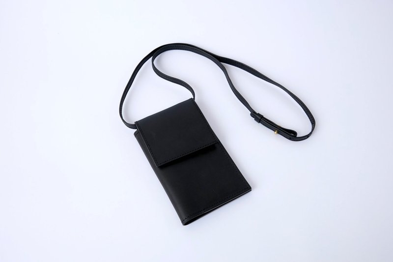 Handmade course flip shoulder passport holder | Leather | Genuine leather | Travel | Gift - เครื่องหนัง - หนังแท้ 