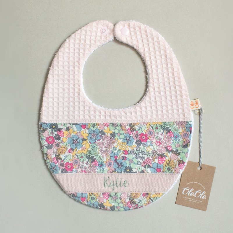 Personalized Baby Bib | Liberty Chantelle - ผ้ากันเปื้อน - ผ้าฝ้าย/ผ้าลินิน สึชมพู