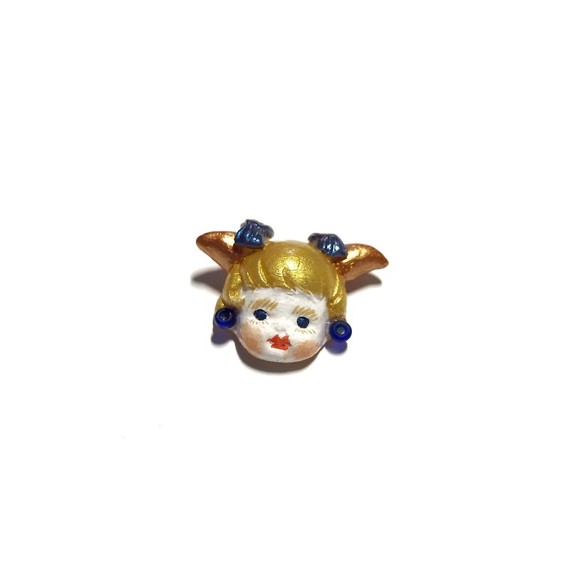 Resin clay cute doll Taurus constellation earrings ear clips - ต่างหู - เรซิน สีทอง