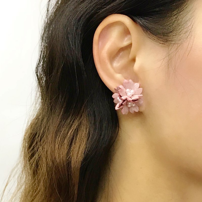 Three Leather Sakura Earrings - Earrings & Clip-ons - Genuine Leather Pink