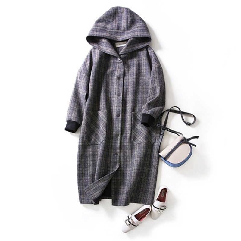 Hooded wool coat that gives you a casual and stylish look Check coat 191101-3 - เสื้อสูท/เสื้อคลุมยาว - ขนแกะ 