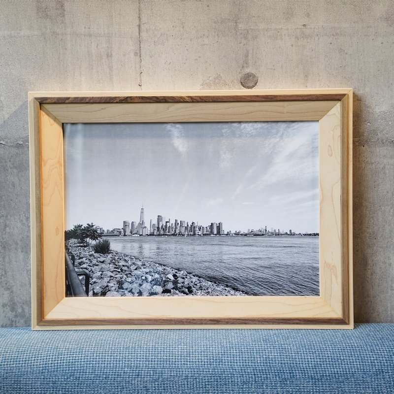 Touch the Earth New York design Taiwan production North American solid wood picture frame #1 - กรอบรูป - ไม้ สีกากี