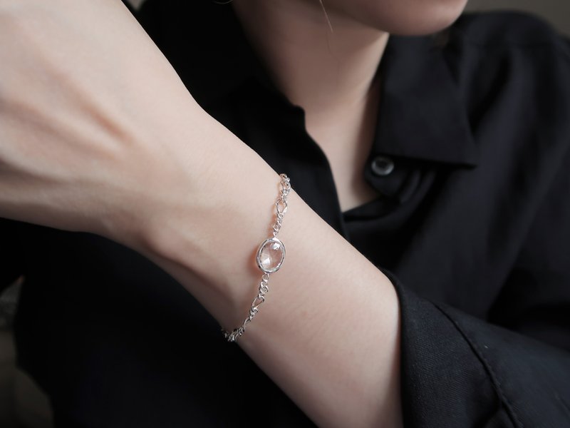 925 Sterling Silver Gorgeous White Crystal Customized Engraving Bracelet Free Gift Packaging - สร้อยข้อมือ - เงินแท้ สีเทา