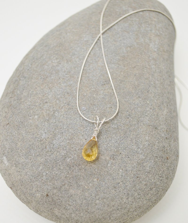 Simple small stone-Faceted Teardrop Citrine‧Silver necklace - Necklaces - Sterling Silver Orange