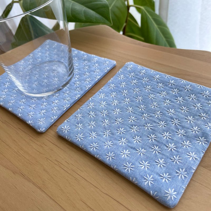 Sashiko coasters, set of 2, flower lover pattern, light blue, water absorbent, present, gift, cafe, kitchen supplies, Christmas, birthday, cloth coaster, handmade, made in Japan - Coasters - Cotton & Hemp Blue