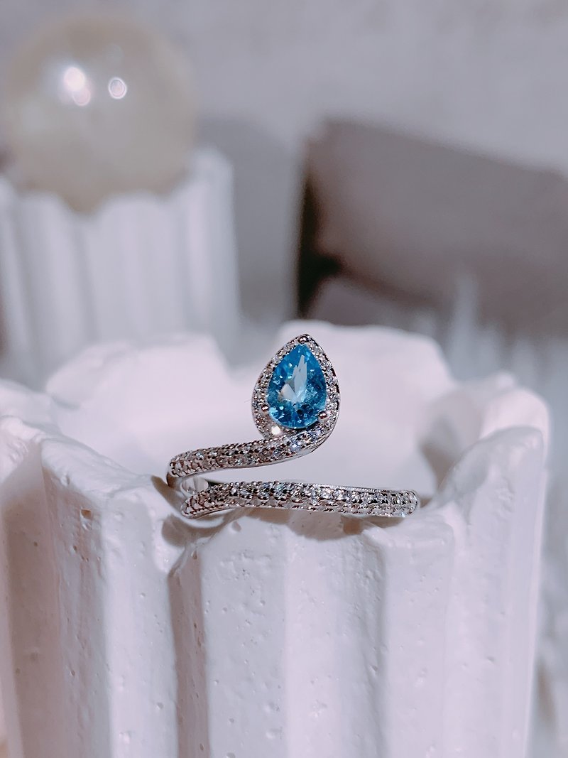 天然拓帕石 天空藍拓帕 蛇戒指 0.48克拉 925純銀 十一月誕生石 - 戒指 - 寶石 藍色