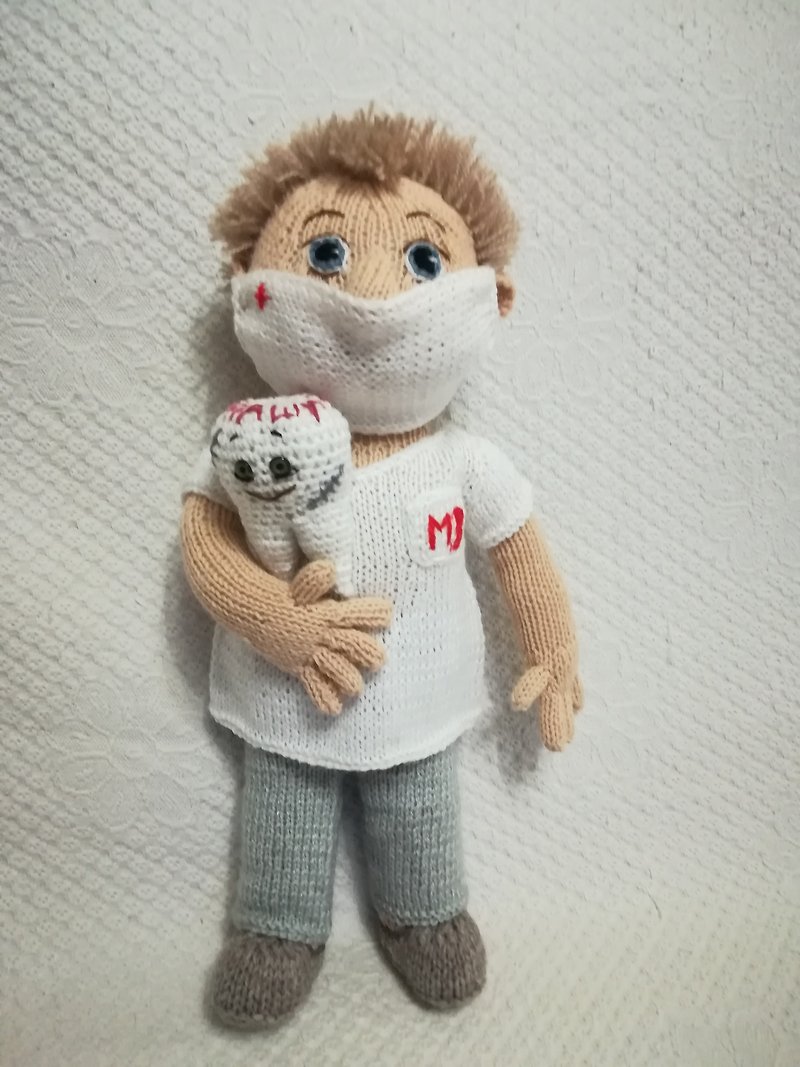 Personalized dolls knitted by hand made to order from a photo custom project - Stuffed Dolls & Figurines - Wool 