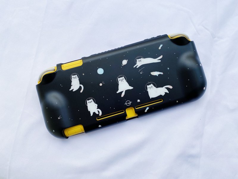 厭世貓星人 SWITCH LITE 保護套 附送貓肉球Joystick保護膠 - 科技小物 - 塑膠 黑色