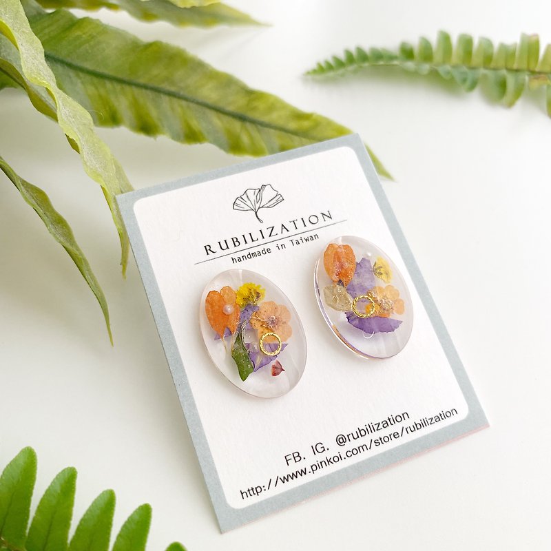 Glazed oval flower earrings - ต่างหู - พืช/ดอกไม้ สีส้ม