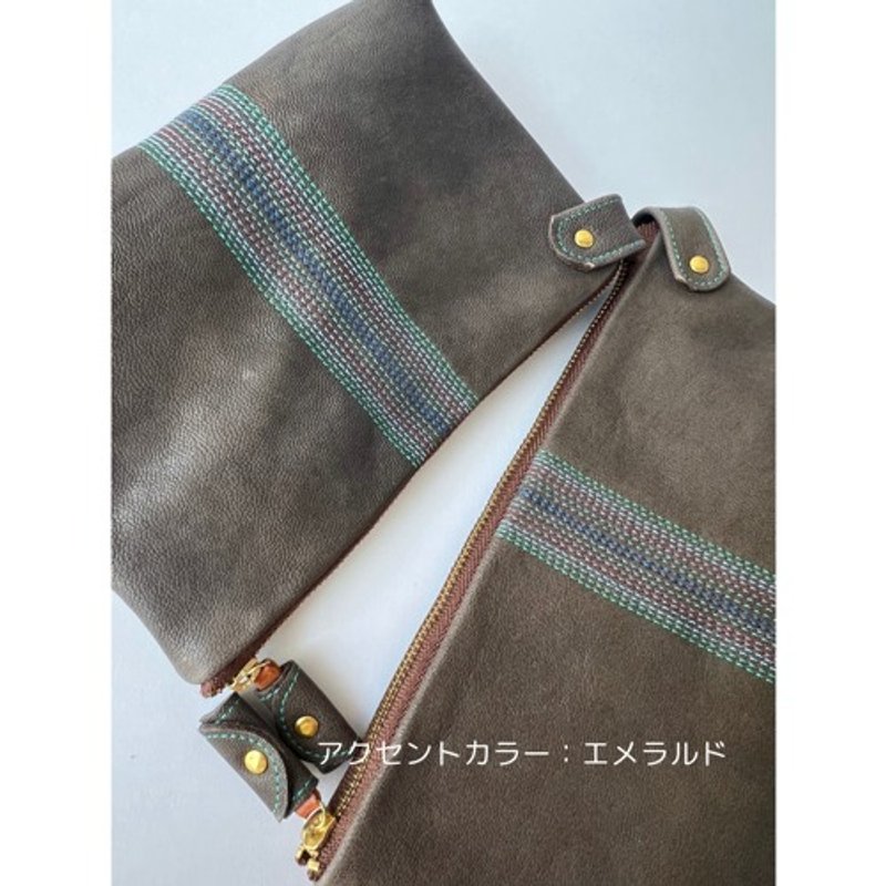 Pinkoi 代購 -  M 號刺繡袋「藍色針跡」木炭 x 祖母綠（山羊皮） - 化妝包/收納袋 - 真皮 