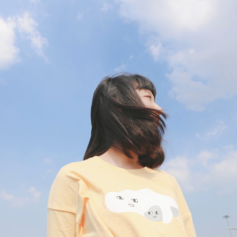 棉．麻 女 T 恤 - 雲朵好朋友 寬寬T-shirt