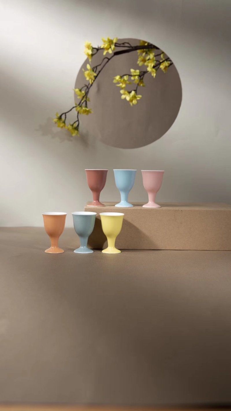 不言美器 彩釉 小酒杯 - 酒杯/酒器 - 瓷 