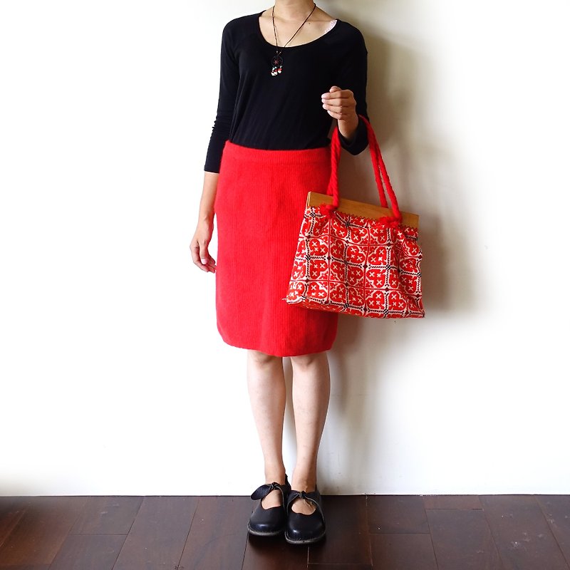 BajuTua /古著/ 鮮紅色羊毛針織包臀裙 - 裙子/長裙 - 羊毛 紅色