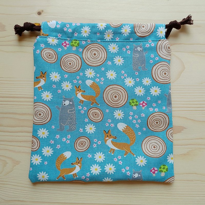 Fox looking for a bear pocket (large) - Toiletry Bags & Pouches - Cotton & Hemp Blue