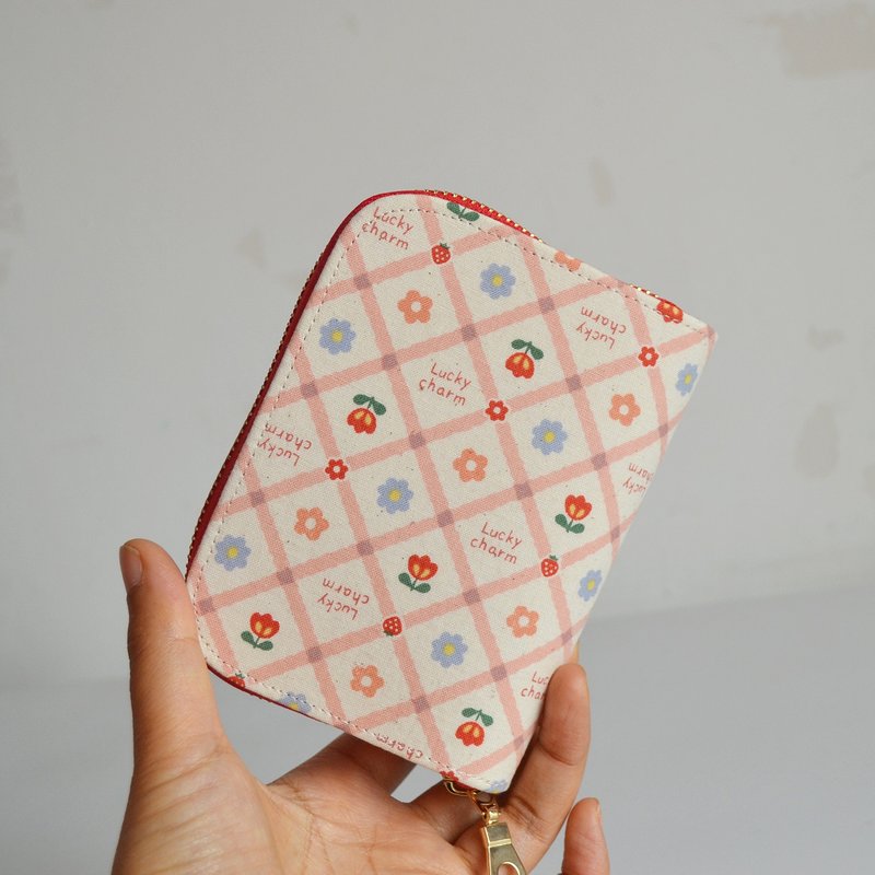 Cotton wallet/Fabric short wallet/Card holder and coin purse/Plaid small flower - Wallets - Cotton & Hemp 