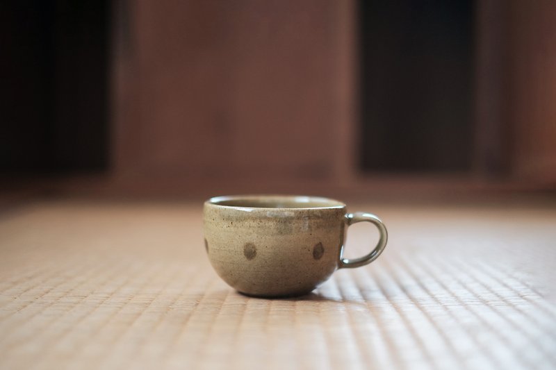 馬克杯|點點青瓷圓杯 - 咖啡杯 - 陶 綠色