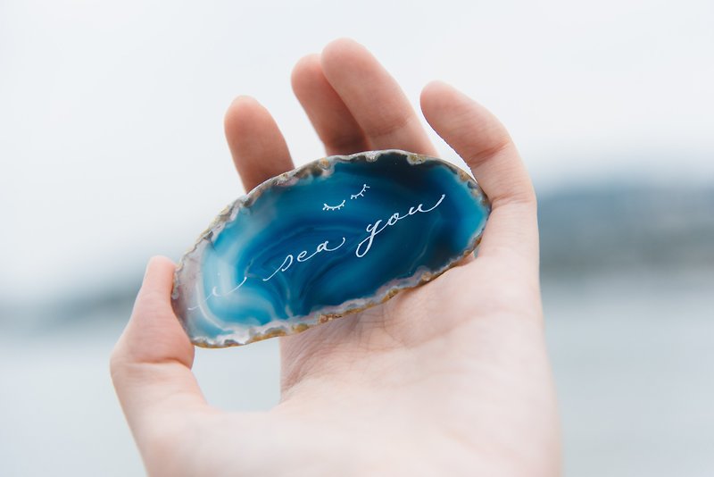 【I sea you 】| When Soul Sings awakening| Calligraphy agate Stone gift box - การ์ด/โปสการ์ด - เครื่องเพชรพลอย สีน้ำเงิน